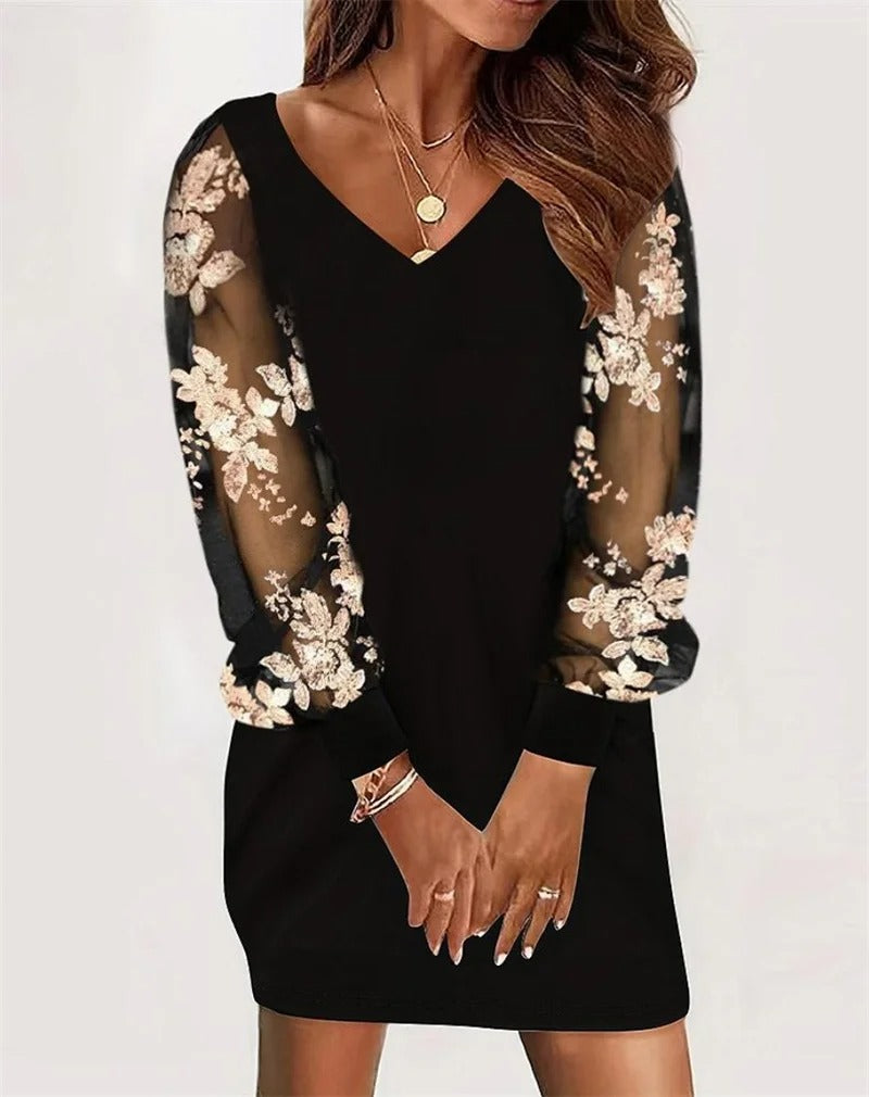 Vera Elegance | V-Ausschnitt Mini-Kleid